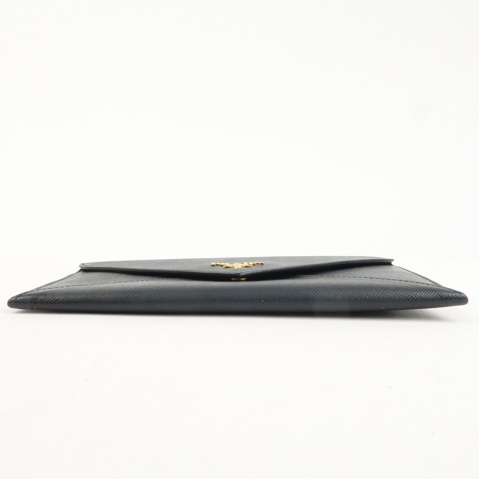 1It7H7zqx-I3nPmXRjr3kJNByrNg1AynJ