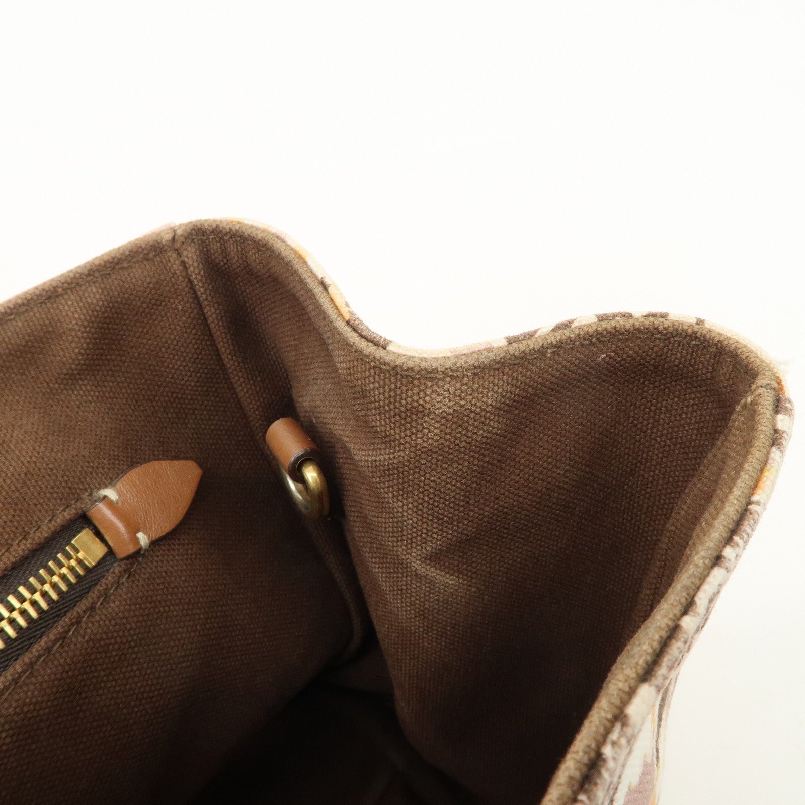 1Q7KjimMwv8nKx4AJMo_qPDpmdZDVv1MD