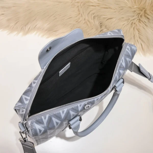 Hit the Road Briefcase Size: 36*27*6cm