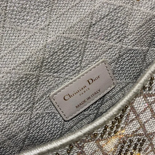 Caro Handbag Size:20cm