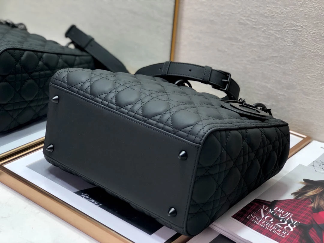 i0eb359733b0aa757a8a38bb96bed7b81