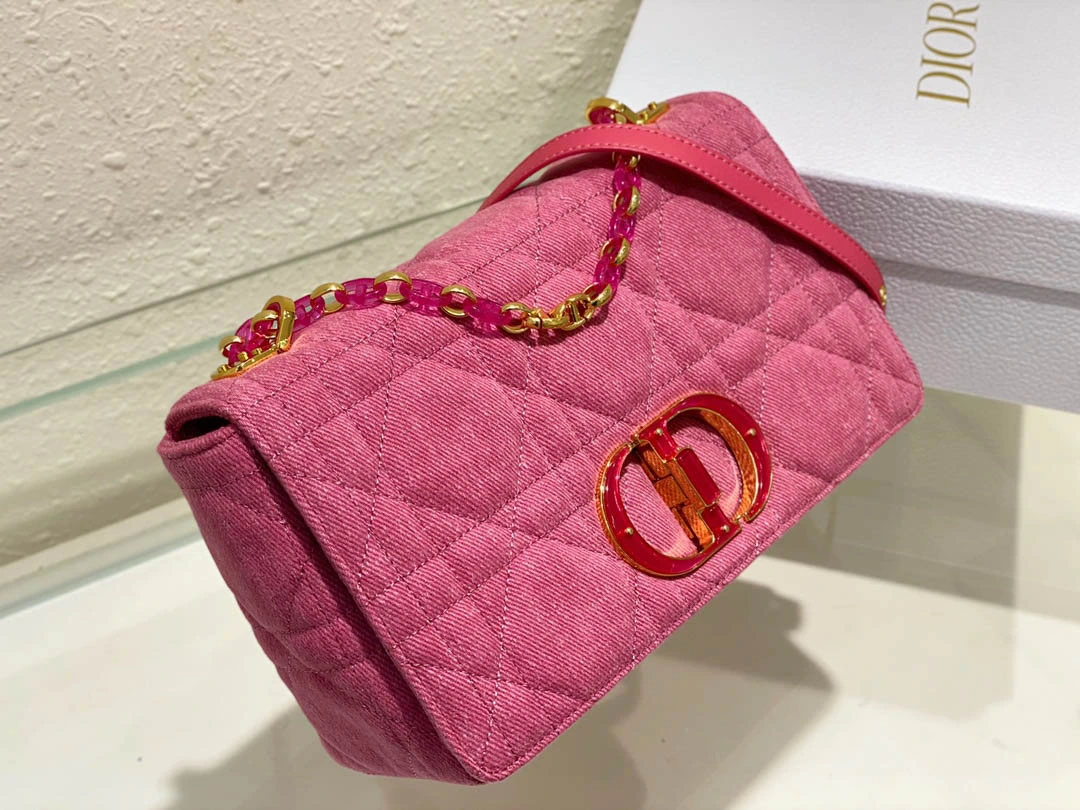 i1103e337e463cbba40b4c10329643fff