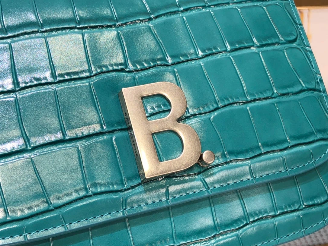 i18922abc6bdc1d2b54d8b1e036f10bcb