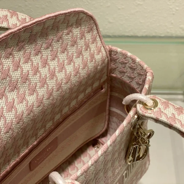 Five compartment embroidered pink bird check handbag Size:24cm