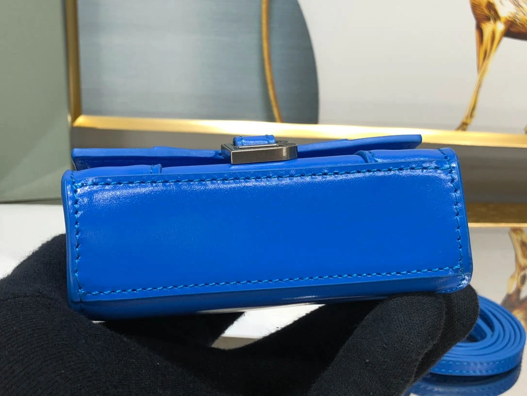 i28538370b363f1a84ff8c62d3a7f77c3