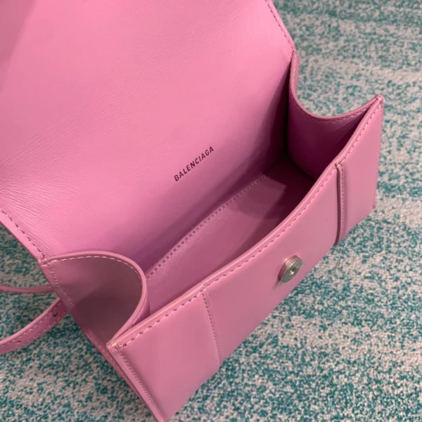 Model: 8896 Small: 19x8x21cm