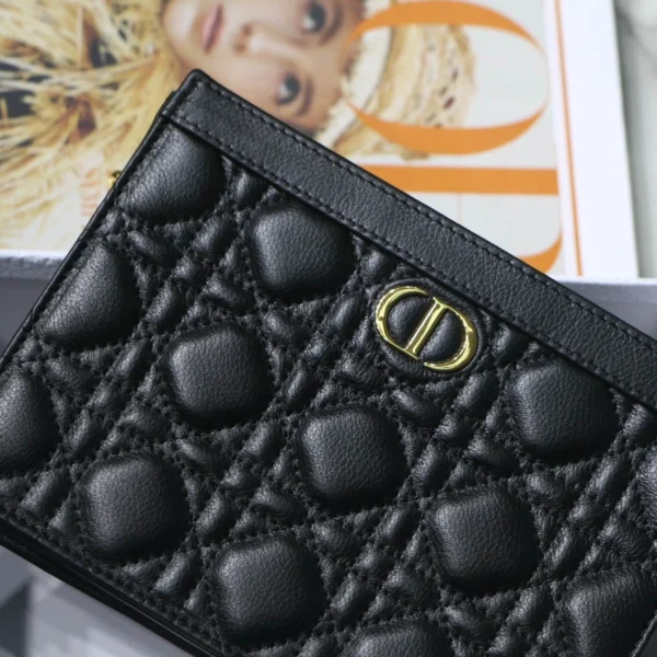 Caro Collection No. 7002 Black size: 19 x 14 x 3 cm