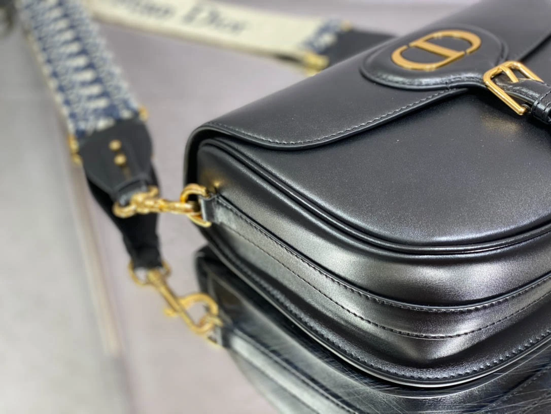 i4223f19ac8547b2354d3f5faad60130e