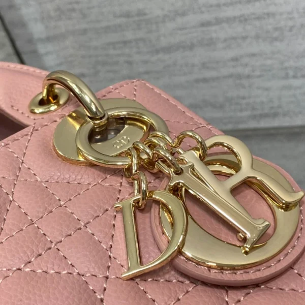 Classic Lady toffee bag size:17cm