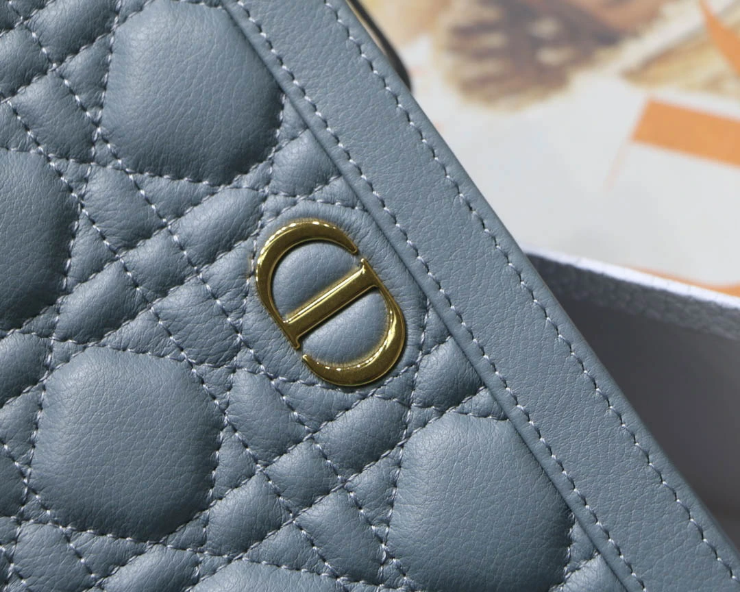 i55f5a9979362568ff180e37917abd96f