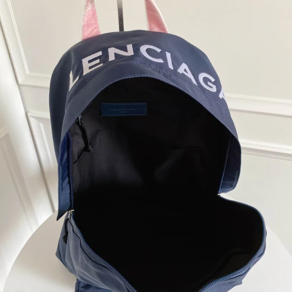 Balenciaga Shoulder Backpack Size:36*49*13