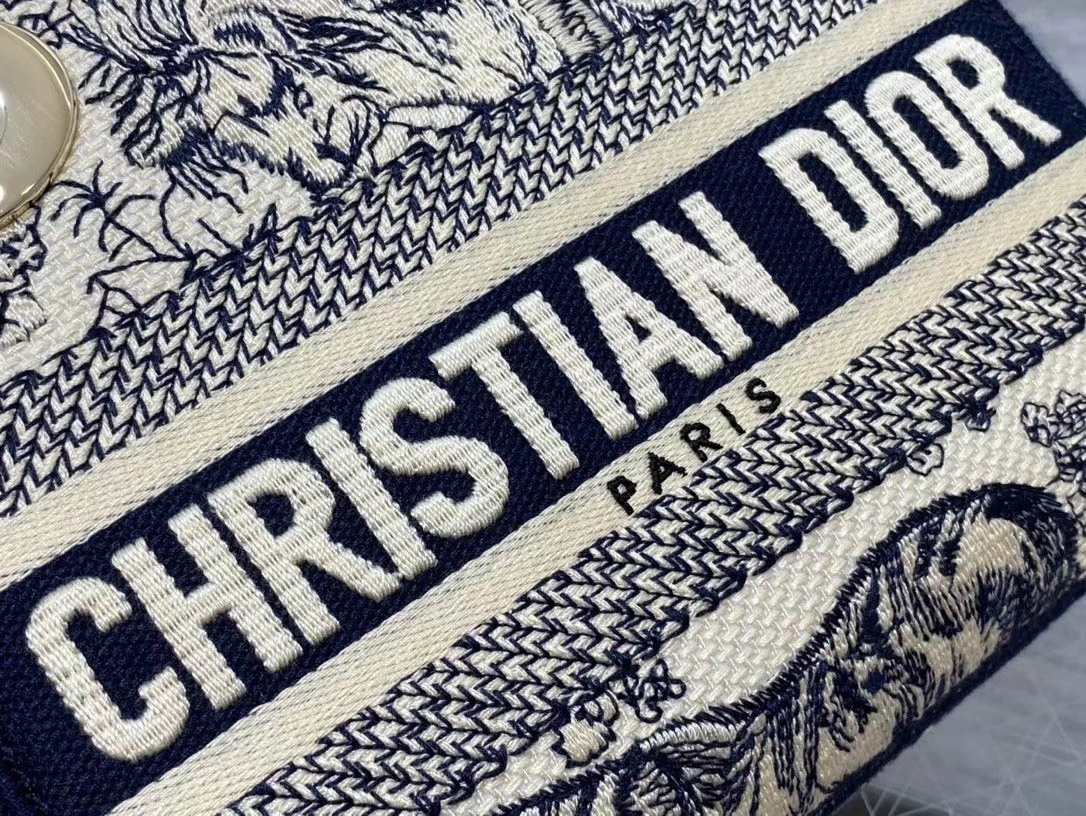 i64d7c4d69d0aebba300c81a7839a6207