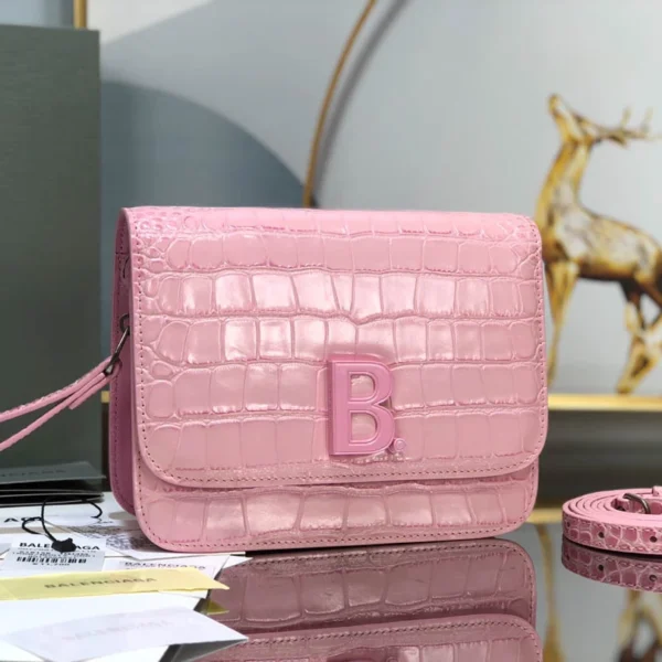 Balenciaga Model: LG-10702