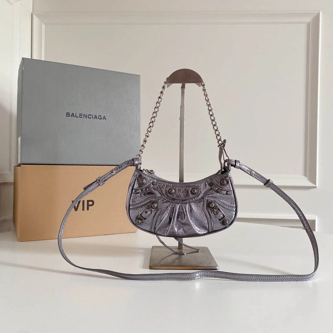 i665f56c3d748bd4a989d7edaeda21fcf