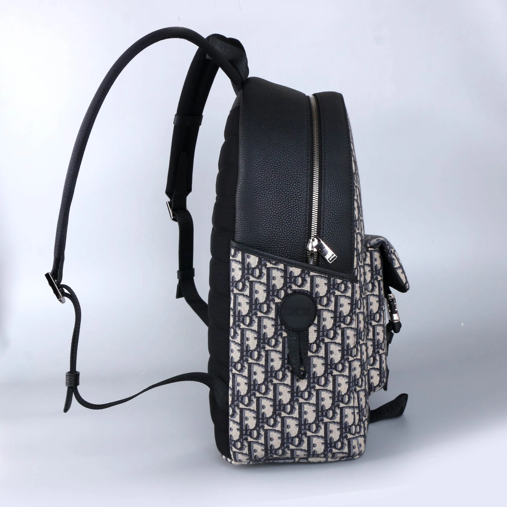 i67b71ddd98d68abb387c231836560680