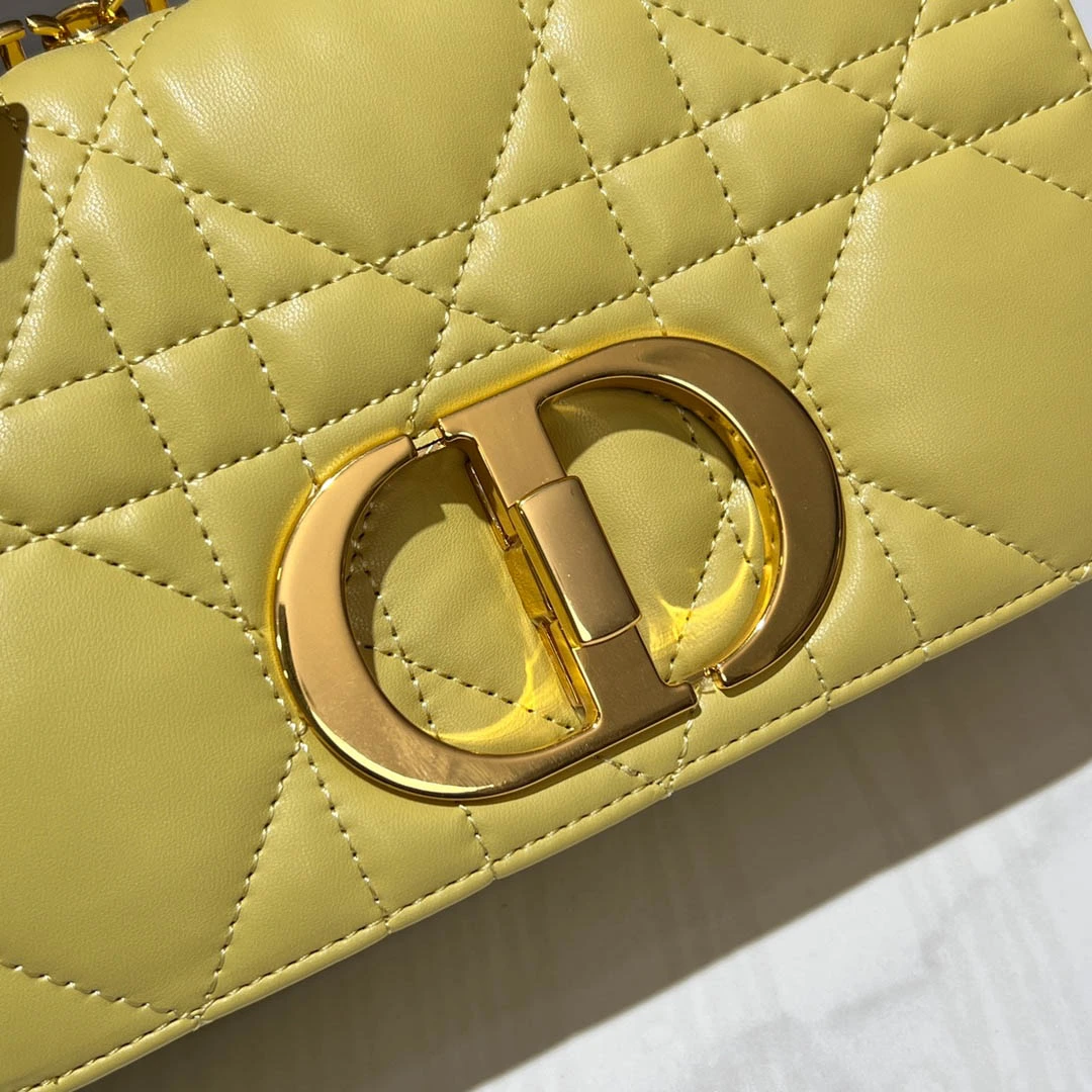 i80e613aee441b9a89d9dc968889f9c02