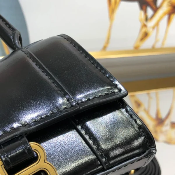 Balenciaga Paris Model: LG0115 Size: 11.5x14x4.5cm