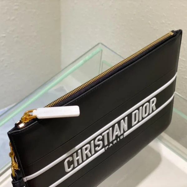 Caro Daily clutch bag