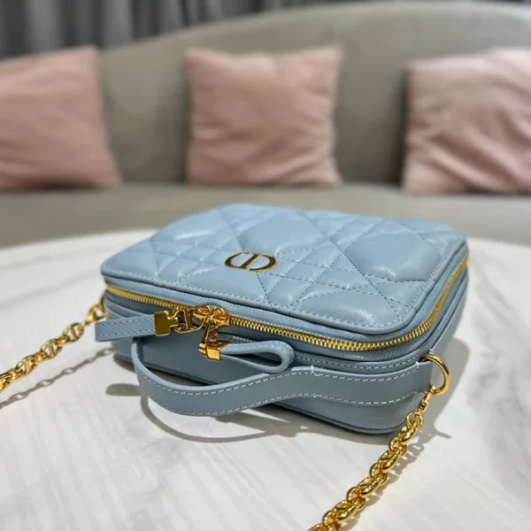 CARO Series Size: 18*13*5 cm