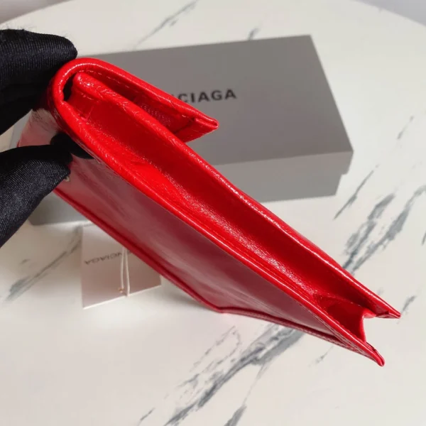 Parisienne Model:801 Size:15.5x4x19cm