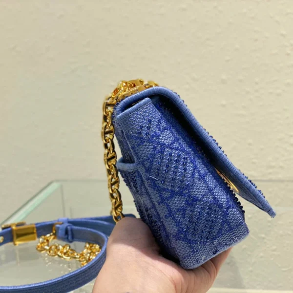 Caro Handbag Size:20cm