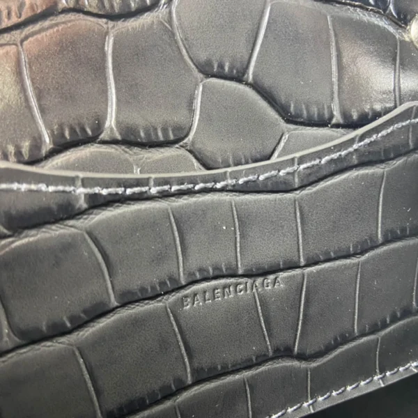 Balenciag* Neo Classic Casual Bag Size: 18cm