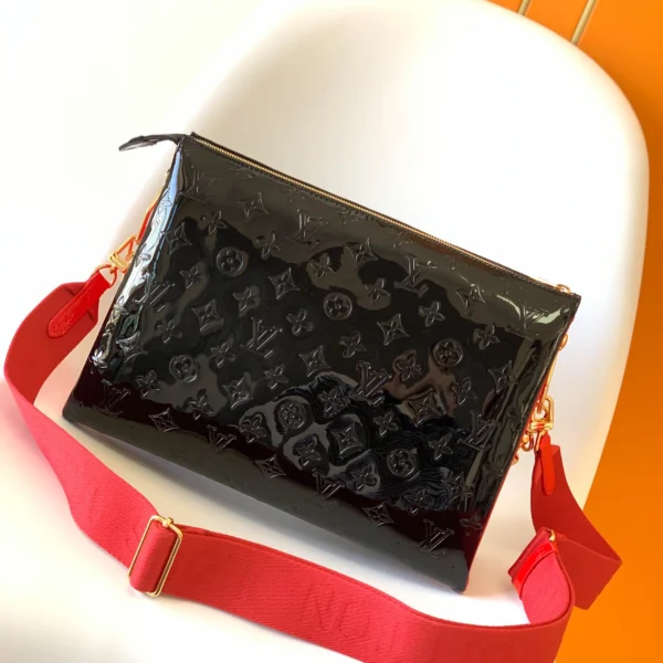 Louis Vuitton Size 34-*24*12 cm