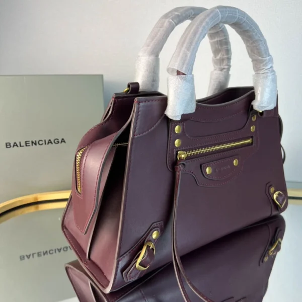 Balenciag* Neo Classic biker bag Size: 25*33*13*20cm
