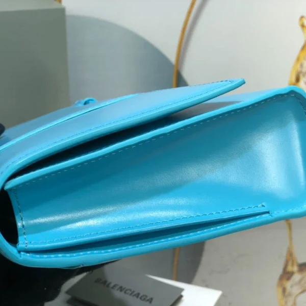 Balenciaga Model: DG-1007 Size: 6*15*35cm