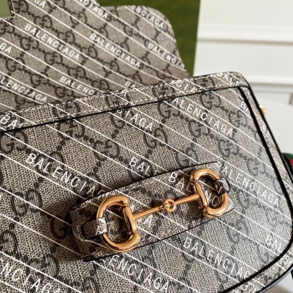 Parisienne Size: 20.514.55.5cm